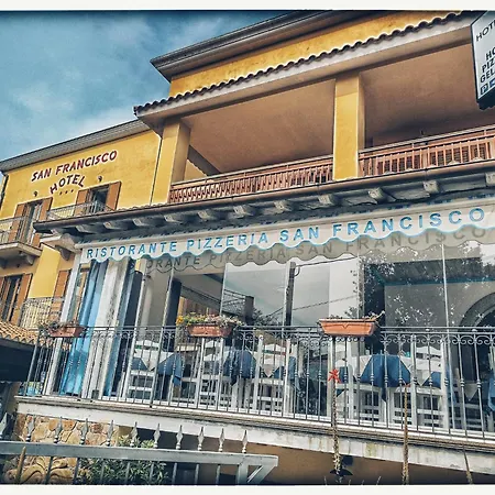 San Francisco 3* カーラゴノネ